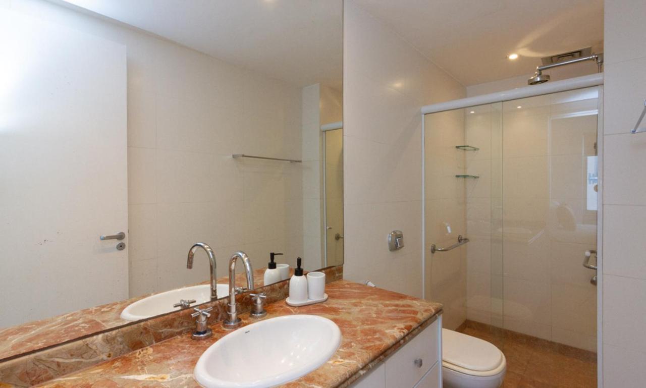 Tabas Lindo Apto Prox A Praia Do Leblon Lb0013 Apartamento *