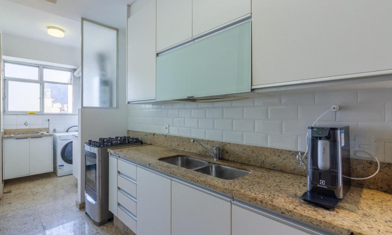Apartamento Tabas Lindo Apto Prox A Praia Do Leblon Lb0013